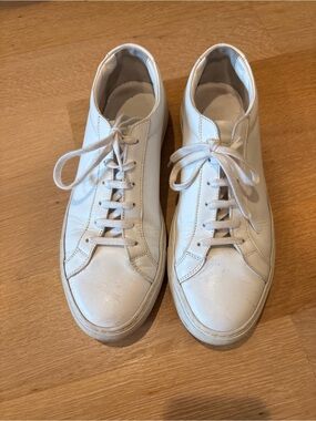 Common Projects Women’s White Leather Low-Top Sneakers